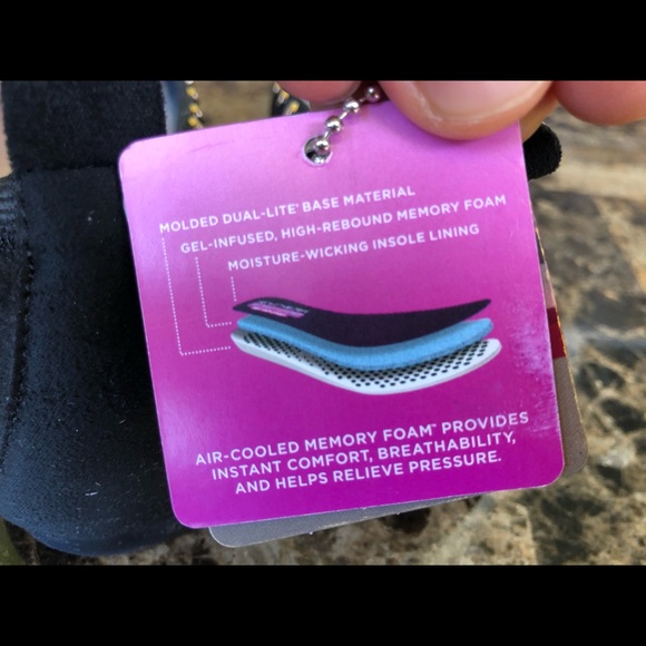 🆕 SKECHERS memory foam flat - Picture 6 of 16